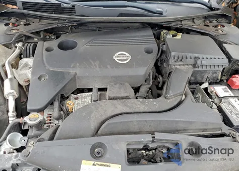 2015 Nissan Altima 2.5 z USA, uszkodzony, nr VIN 1N4AL3AP9FC575994